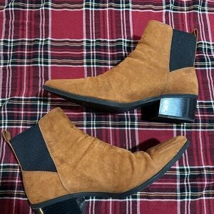 Stylish Camel Ankle Boots